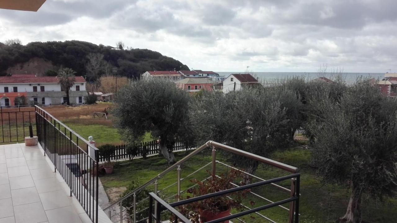 Bed and Breakfast Olive House Marathiás Exterior foto